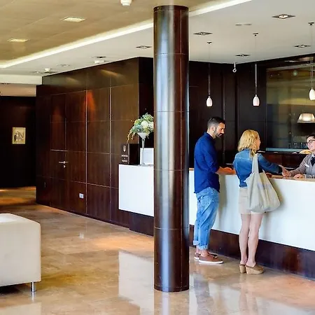 Hotel Oca Palacio De La Llorea & 4*